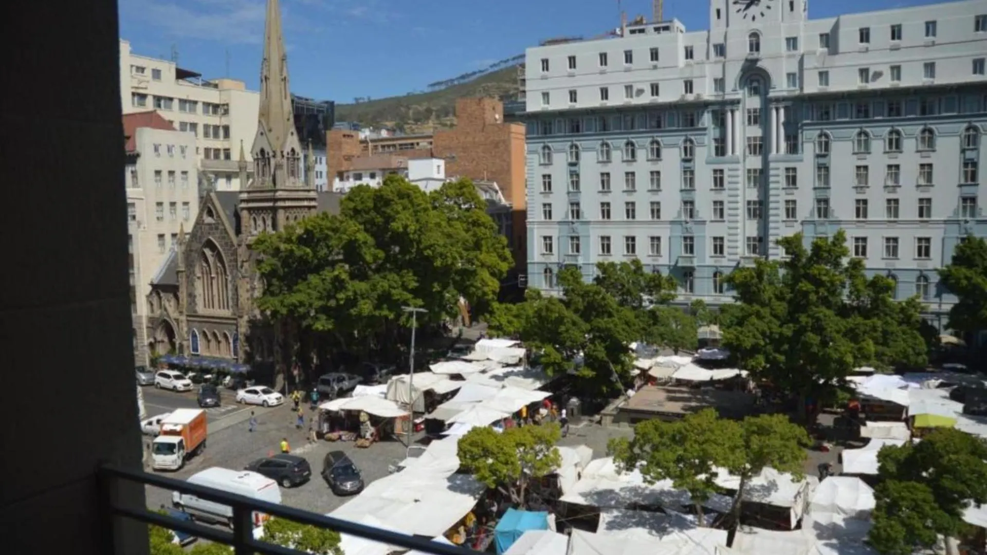 Market House Aartment 402 Fourth Floor Cape Town 0*,